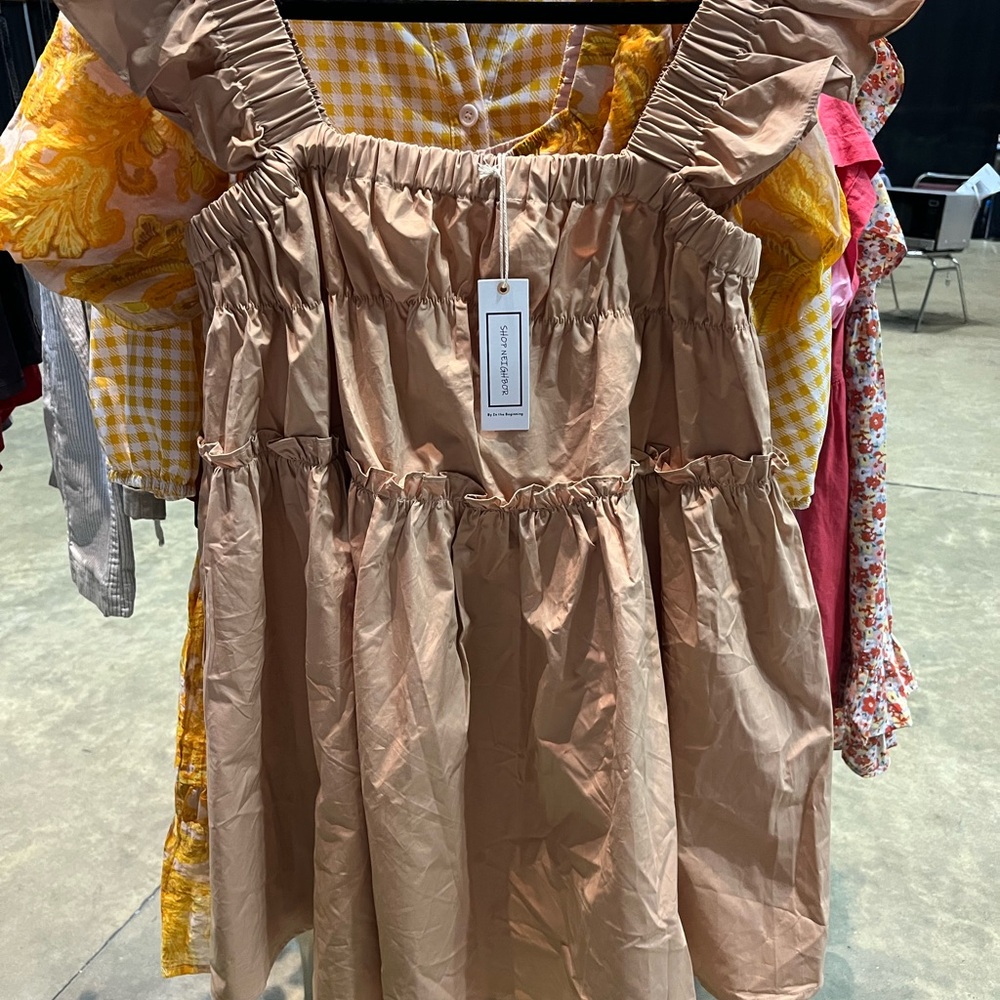 NWT Boutique Ruffle Sleveless Tan Dress Small